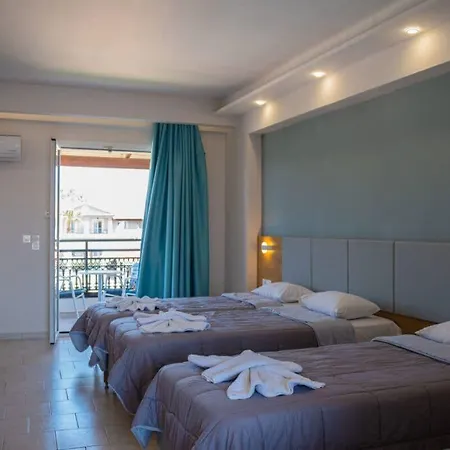 Dennys Hotel 3*