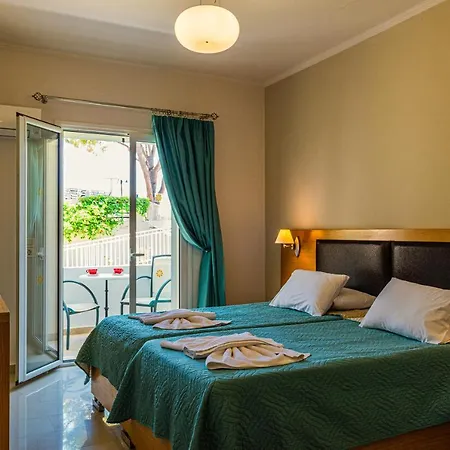 Denny's 3* Kalamaki (Zakynthos)