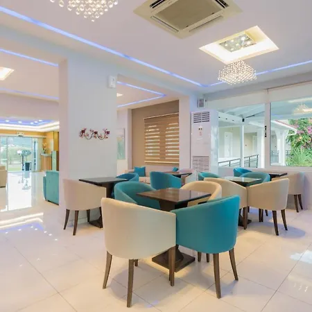 Dennys Hotel Kalamákion