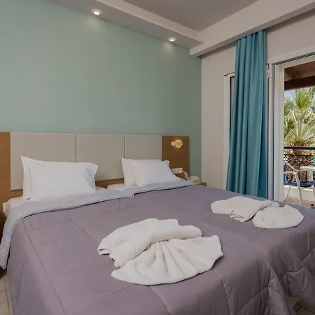 Dennys Hotel Kalamákion