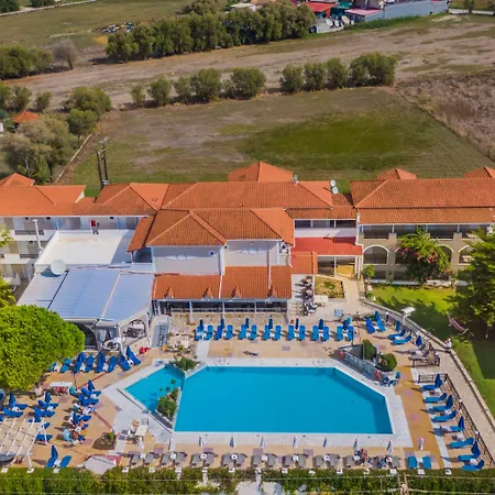 Dennys Hotel Kalamákion