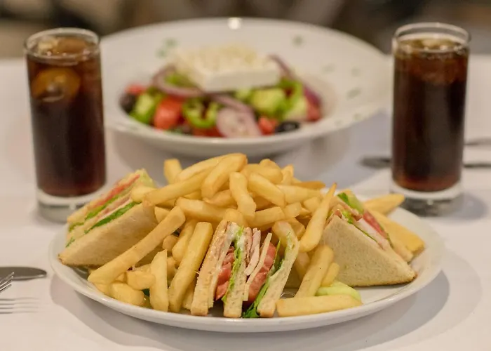 Dennys Отель