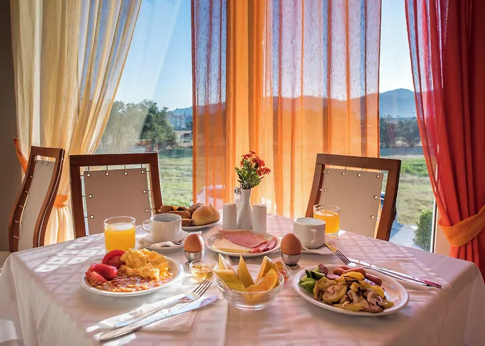 Dennys 3* Каламакион