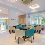 Dennys Hotel Kalamákion