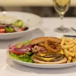Dennys فندق