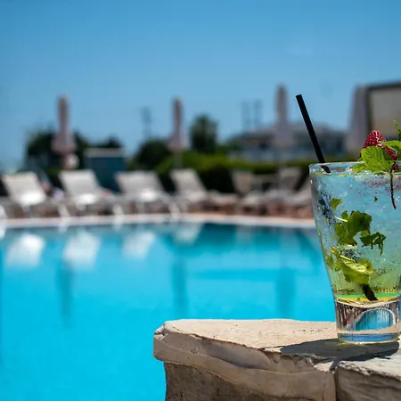 Denny's Kalamaki (Zakynthos)