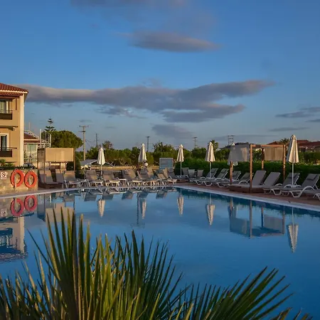 Hotel Denny's 3*